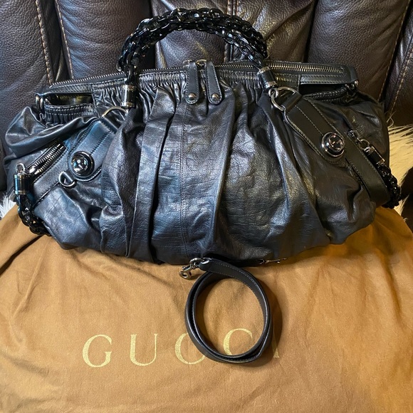 🔥Authentic Gucci Galaxy 2 way bag🔥 - Picture 3 of 10